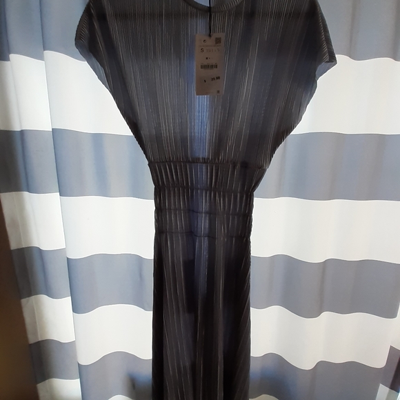 Zara Dresses & Skirts - NWT Zara dress